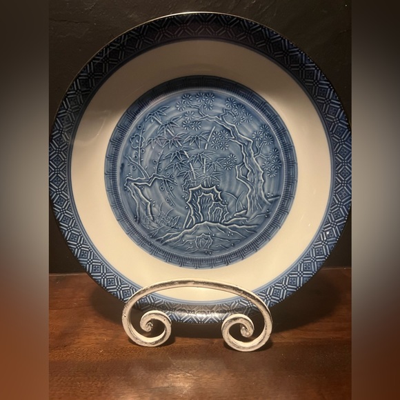 Antique Large Japanese Blue and White Porcelain Raised Serving Set Platter 13.5” - Picture 9 of 9